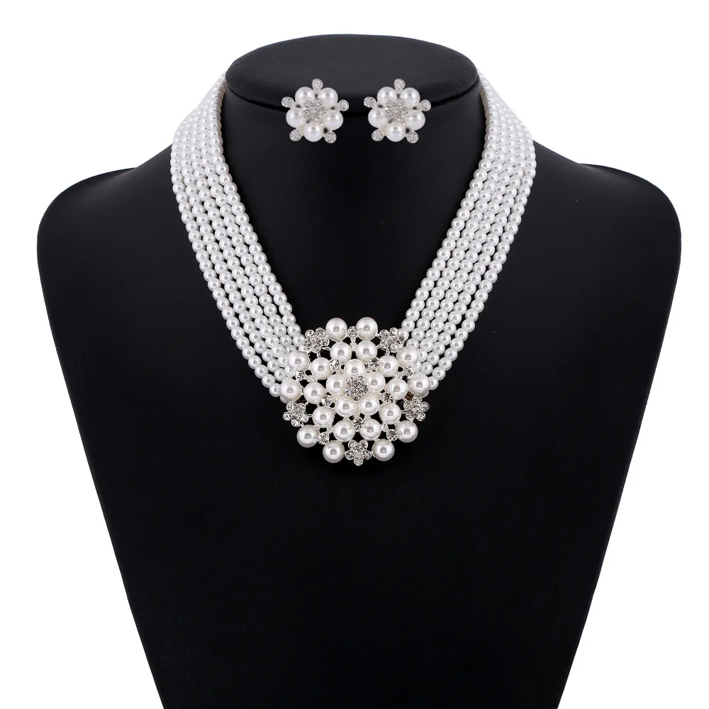 Audrey Hepburn Ontbijt Bij Tif - Women'S Accessories In The 1950S recensie en prijs